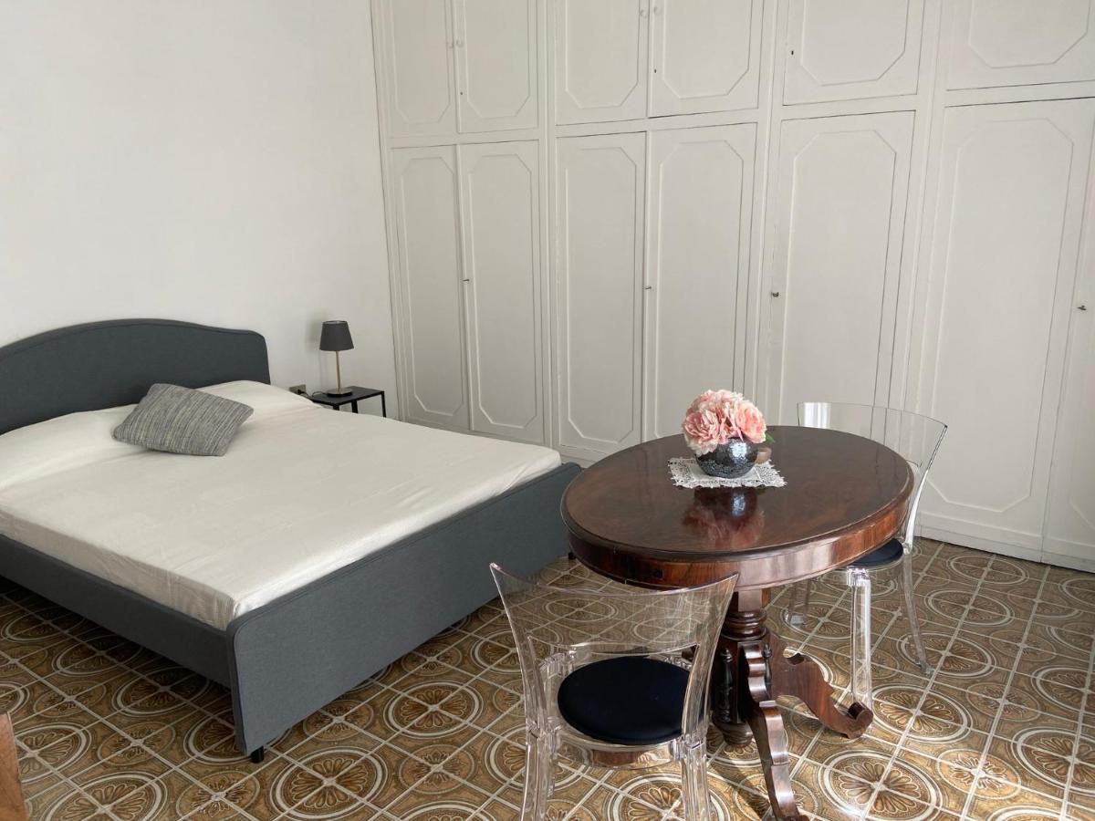 Rooms In San Domenico Maggiore 3 Napoli Dış mekan fotoğraf