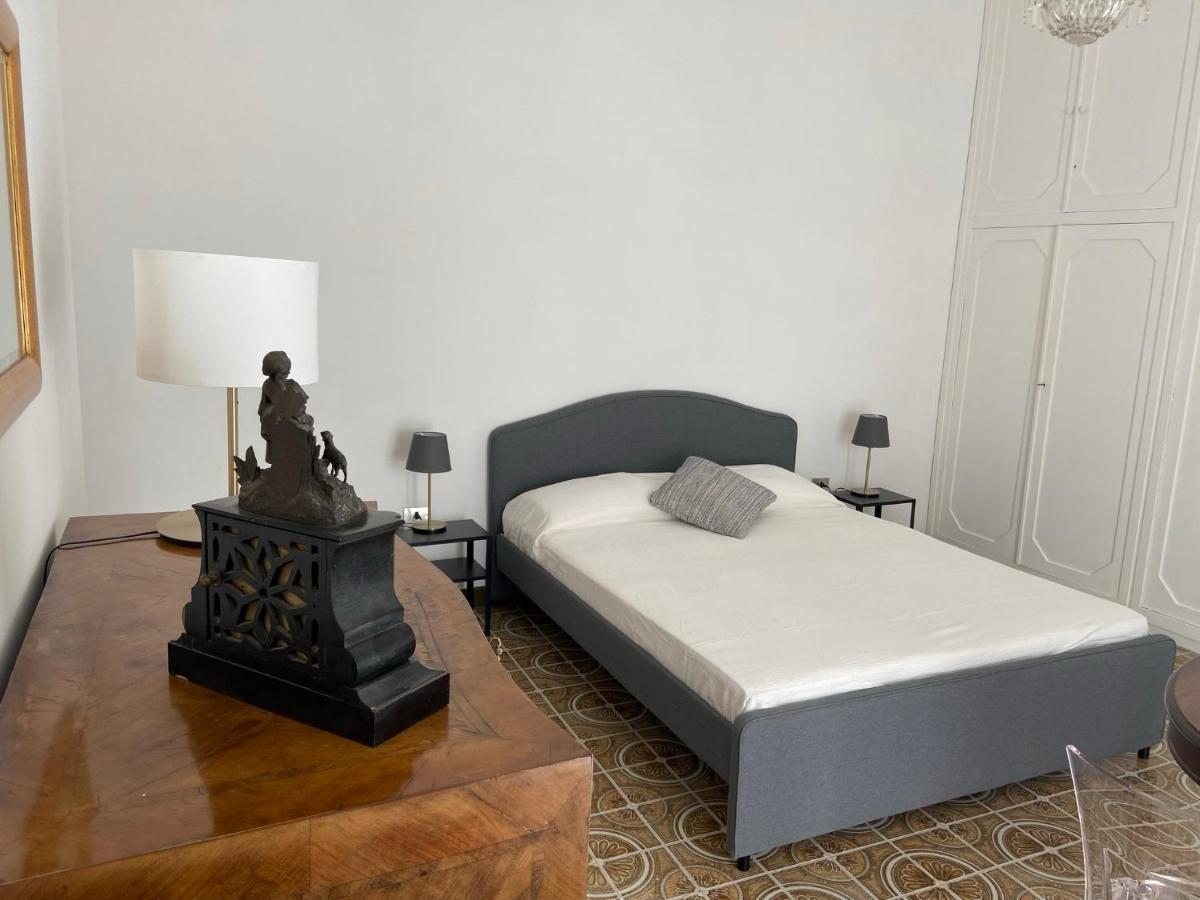 Rooms In San Domenico Maggiore 3 Napoli Dış mekan fotoğraf