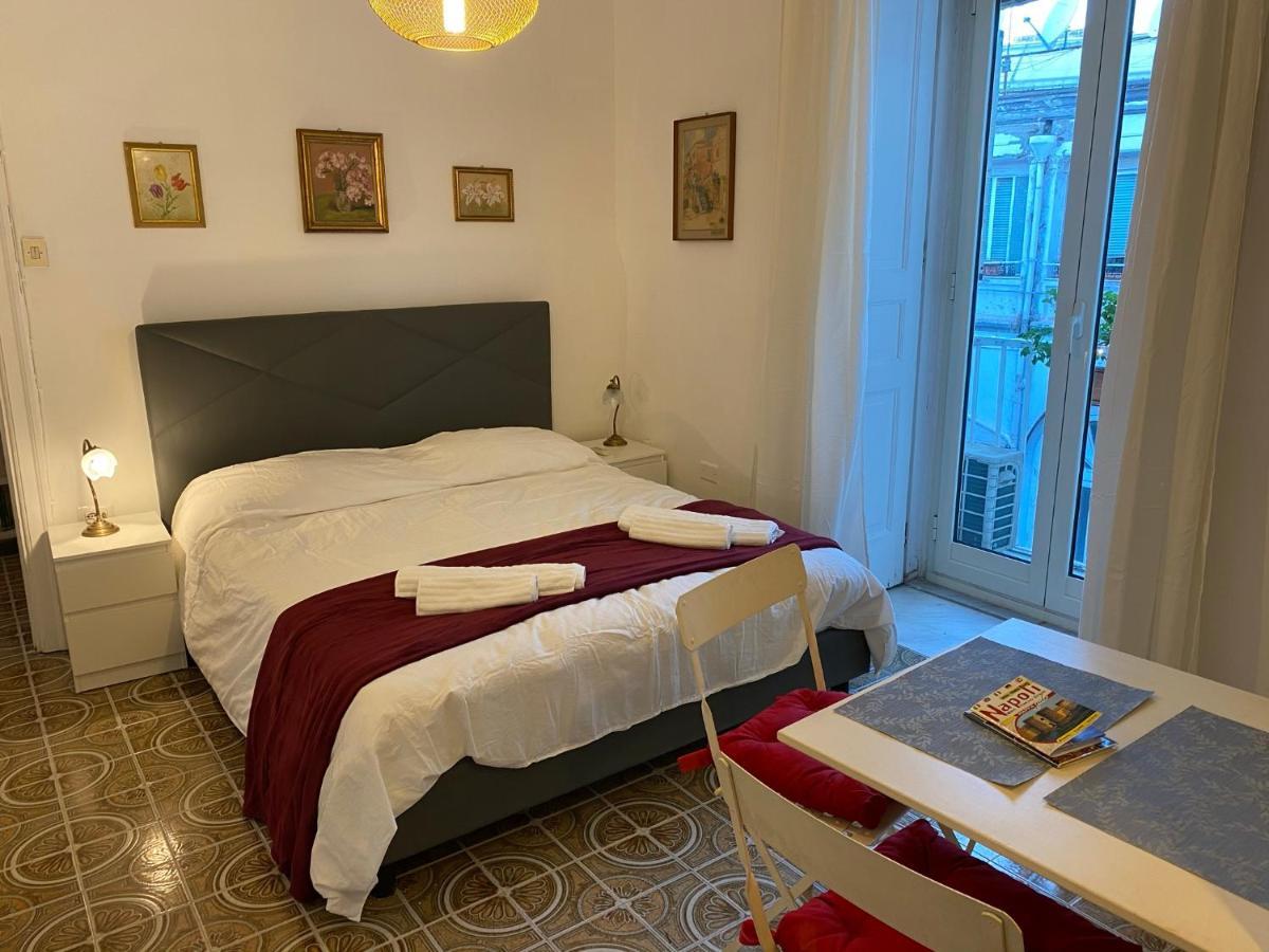 Rooms In San Domenico Maggiore 3 Napoli Dış mekan fotoğraf