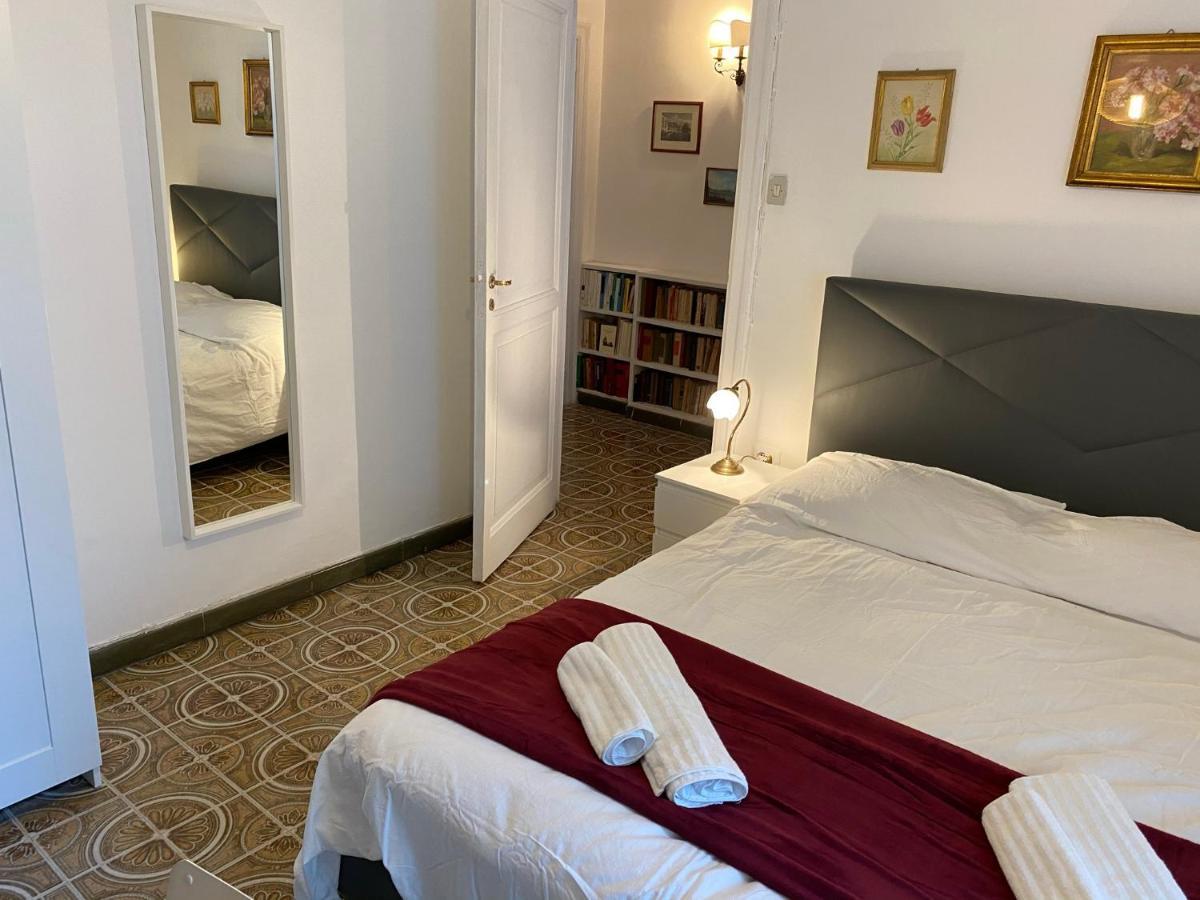 Rooms In San Domenico Maggiore 3 Napoli Dış mekan fotoğraf
