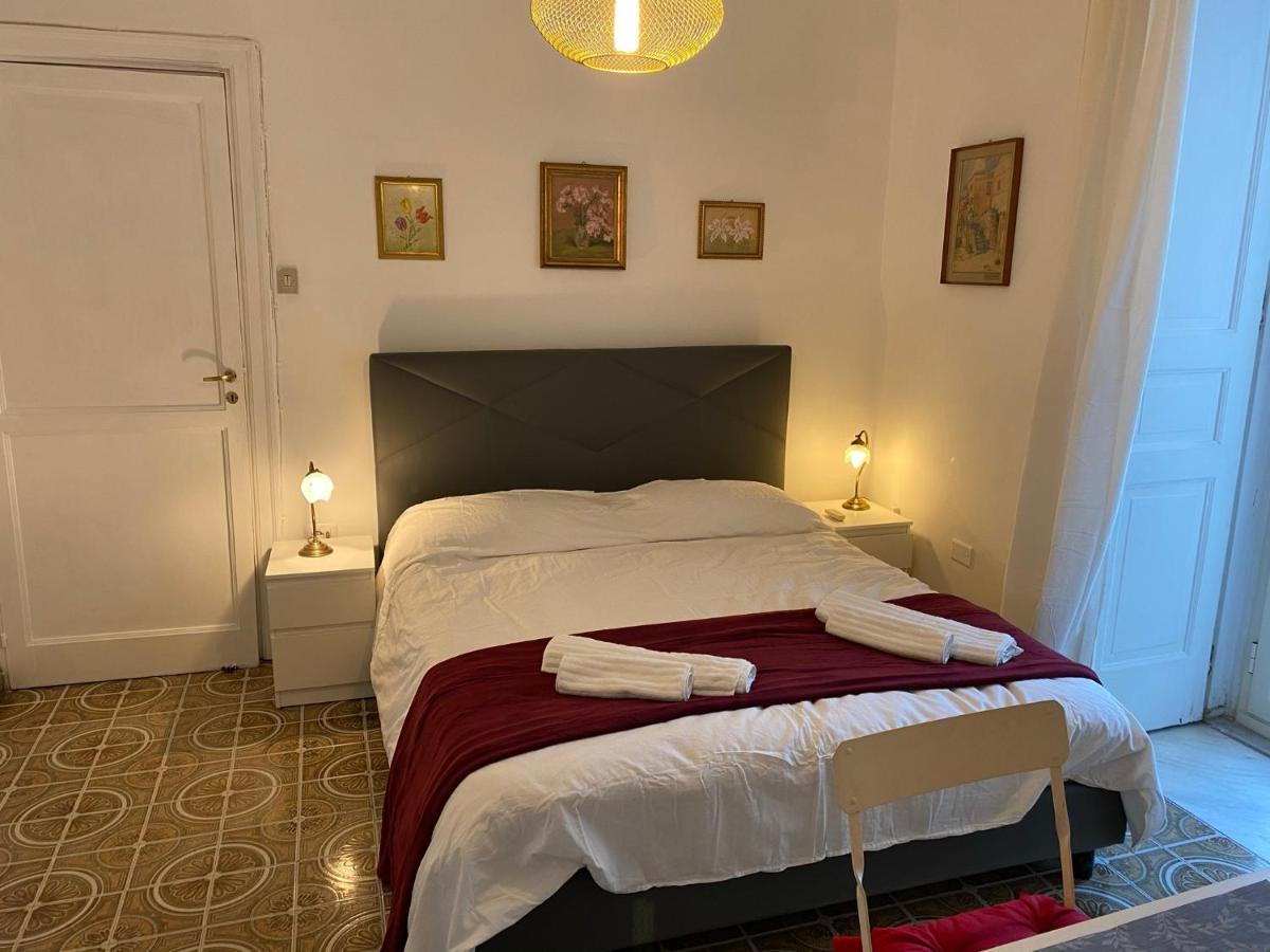 Rooms In San Domenico Maggiore 3 Napoli Dış mekan fotoğraf
