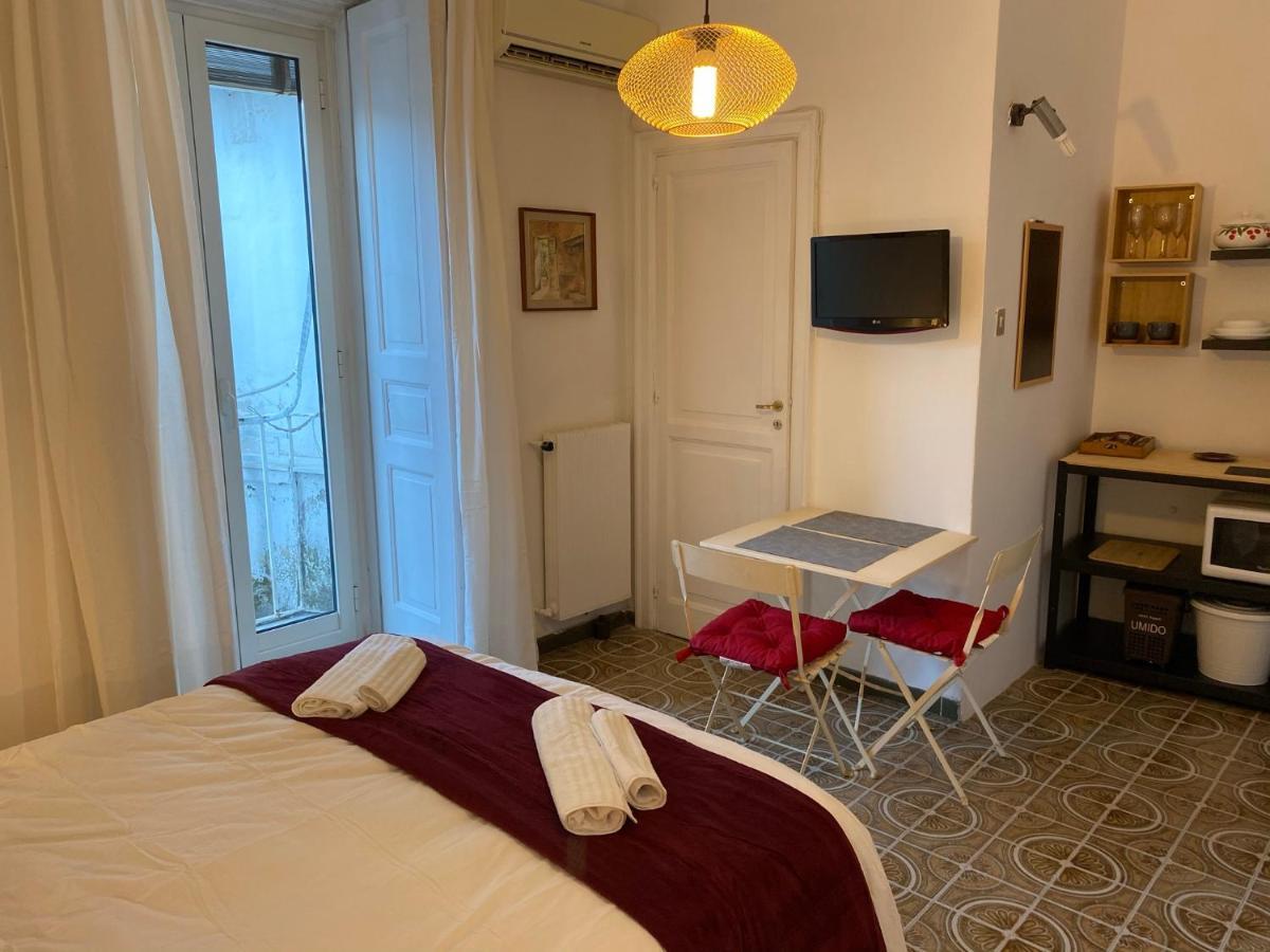 Rooms In San Domenico Maggiore 3 Napoli Dış mekan fotoğraf
